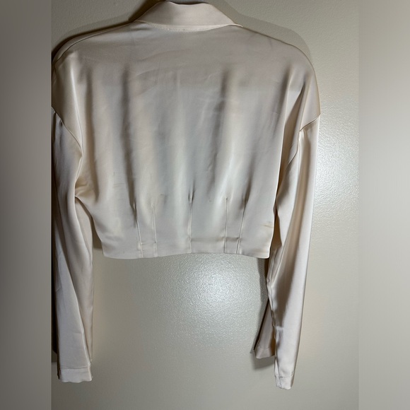 Cropped Satin blouse - Picture 2 of 3